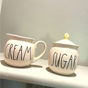 Rae Dunn Cream & Sugar set
